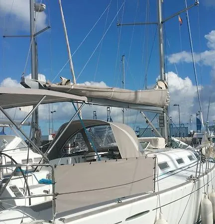 Bateau-hôtel Salitre Boat *